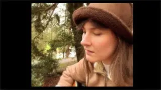 Friends Fall In-Love - Joely (live from the woods)