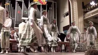 Liaudies Šokių Ansamblis Papartėlis Šokis Sūpuoklės