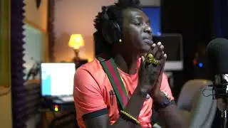 Melly Man - Na Kee Moo (Official Video Clip) Studio Sessie