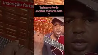 fazendo os acordes menores com s&eacute;tima #viol&atilde;o @Laylton-costa_ofc