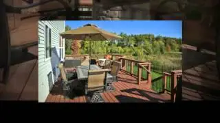 Custom Wood Deck with Aluminum Balusters and Split Staircase