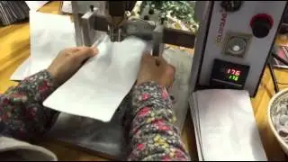 Coffee Valve And Valve Applicator Machine for 500g Coffee Bag