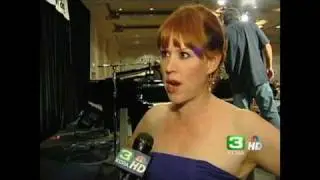 Molly Ringwald sings in Sacramento