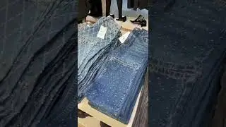 Don&rsquo;t walk run to Zara for glitter jeans #trendingshorts #zara #zarahaul