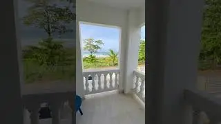 Descubre la serenidad frente al mar en Villa Playa Espinar 😍