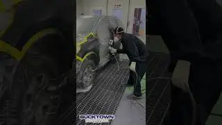Logan Square, Chicago, IL Auto Body Shop (312) 935-0600 Bucktown Auto Body
