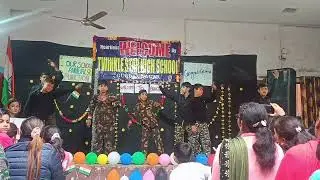 Patriotic dance by std.4th