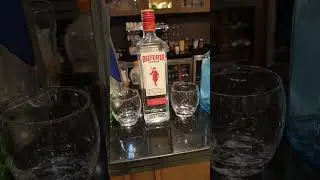 Gin lover #reels #bartender #cocktail