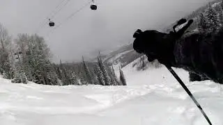 Mogul skiing down Whiteout at Steamboat. Easy as Champagne powder pie.