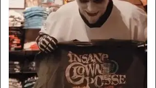 Jamie Madrox Buys an ICP shirt at Hot Topic My Thoughts 