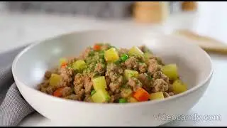 Turkey and vegetable dog food