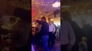 ΤΣΑΛΑΓΚΑΣ ΣΤΑΥΡΟΣ-ΣΤΕΚΩ ΣΤΗΝ ΑΚΡΟΘΑΛΑΣΣΙΑ ΚΑΙ ΑΡΓΑ ΛΕΒΕΝΤΗΜ ΤΟ ΧΟΡΟ