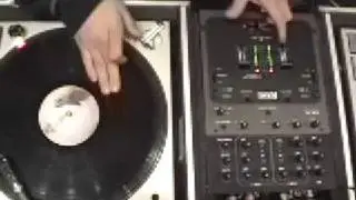 DJ ROCKY ROCK & TINA T SCRATCH SESSION
