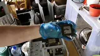Scrapping FUJITSU SIEMENS Desktop computer tower for Gold Recovery.How to scrap PC tower/Whatsinside