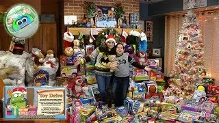 Starr's Interview / Comer Cheer Toy Drive / Season 3