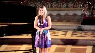 Annabel King singing Medowlark at Giggin4Good