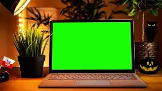 Green screen laptop on desk | modern workspace stock footage #greenscreen