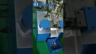 TO-220 transistor lead forming and cutting machine