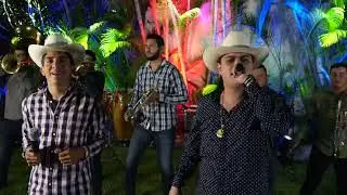 Los Tres Gallos / Clave Privada - Banda La Eficaz
