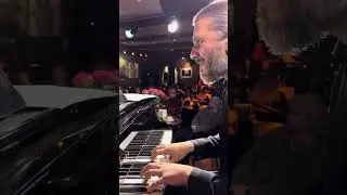 Smoke Gets In Your Eyes ❤️ Руслан Воротников 
