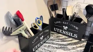 Can a Simple Utensil Holder Make Your Kitchen More Organized?