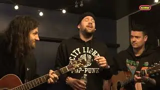 Beartooth - Riptide (acoustic) | Riff Sessions
