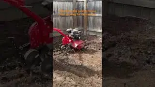 รถไถพรวนดิน หรือ Rototiller.