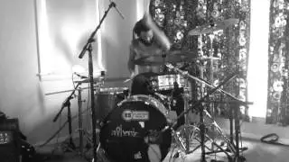 Manu Francois Ft  Teezytaughtme - A Load Of The Culture [DRUMCAM]