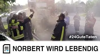 Feuerwehr - Übungspuppe Norbert wird lebendig