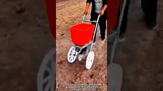 Work tool manual seed and fertilizer spreader for farming land