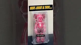 PART ART. PART TOY. 100% CULTURE #kaws #art #toy #unboxing