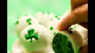 st patricks day cake pops