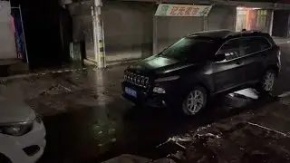 the license number is 007.can you see it?EF007