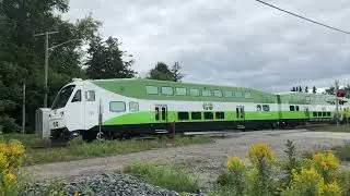 Lakeshore East GO Train in Pickering (Oshawa - Toronto Union Station)