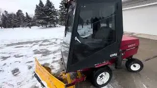 Toro Groundsmaster 223-D Diesel walk around 