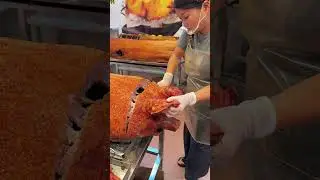 The Most Expensive Part of Crispy Pork? The Head! 🐷🔥 | Home Kitchen China