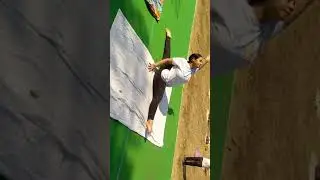 Artistic yoga demo