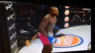 Phil Davis vs Francis Carmont