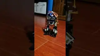 SunFounder sloth Robotics Kit for Arduino (Dancing robot)