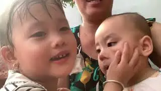 Bông Kem vui chơi ngày hè 