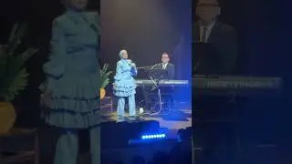 PERJALANAN - ERNIE ZAKRI [LIVE VERSION]