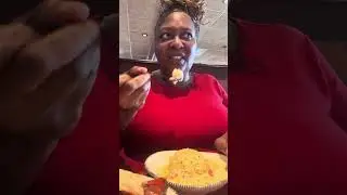 Как twerktee пошёл поесть в Red Lobster, моя дочь заболела, правда, еда была невкусной. 4 из 10