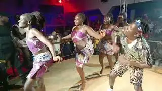 Madi People Enjoying our performance in Adjumani Lucky David... luo music#acholi