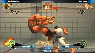 EVO 2013 : Daigo Umehara (Ryu) vs AGE Snake Eyez