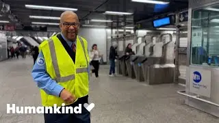 Subway worker spreads positive vibes to New York City commuters
