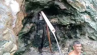Pemandian Air Panas Pintubatu, Desa Rianiate Samosir. Masih Asri dan memiliki Pemandangan Indah.