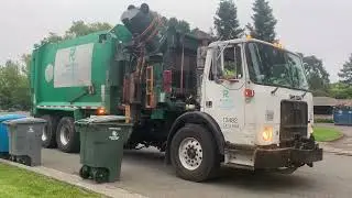 Autocar Wx64 Labrie Automizer - North Bay Corporation