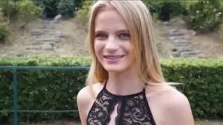 Conduttrice Eurweb tv5 ,   Kinga Milanowska.