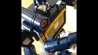 Video Review of the TRU Exclusive MP-02 Transformers Masterpiece Soundwave