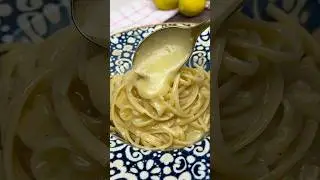 La pasta al limone pi&ugrave; cremosa che vedrai oggi! Fidati, &egrave; pazzesca! #shorts #pasta